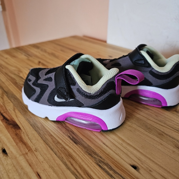 Nike Air Max 200 (TD) – Toddler Size 5C – New - Picture 3 of 9